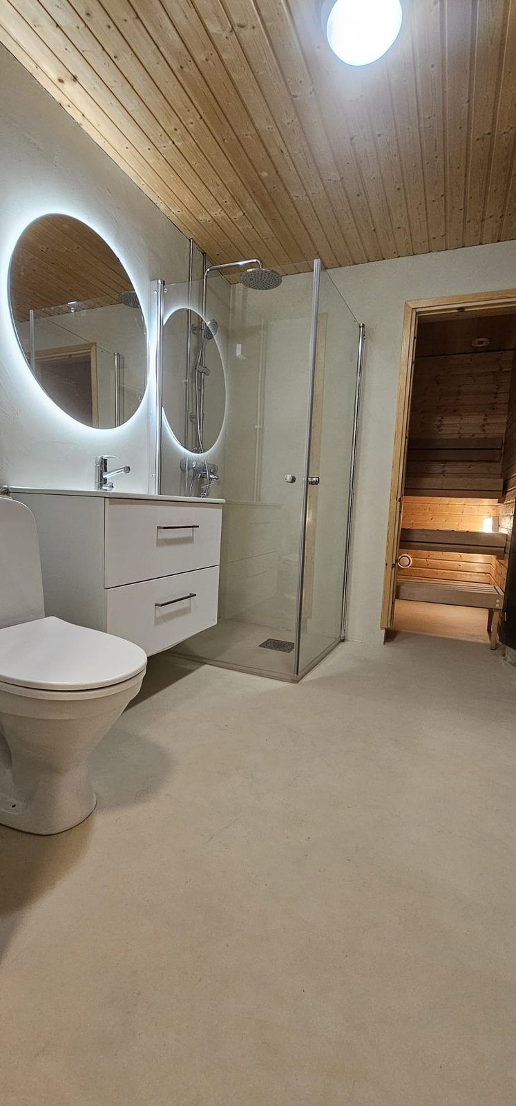 Microcement bathroom and sauna in Turku